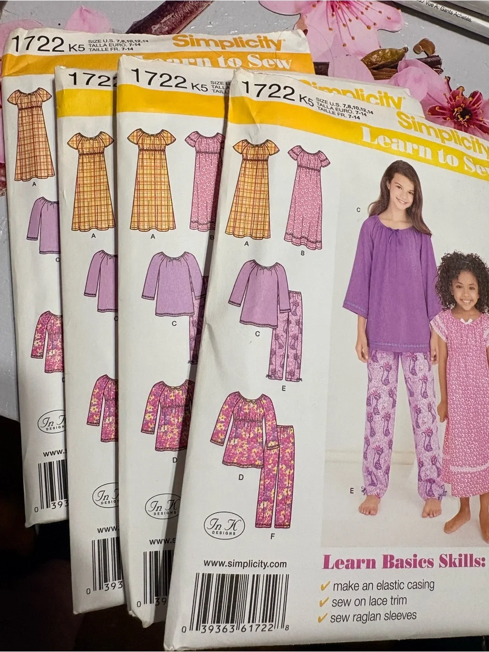 BN UNCUT SIMPLICITY 1722 K5 GIRLS PAJAMAS SEWING PATTERNS